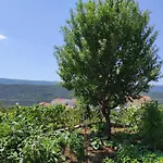One Bedroom Gogo With Private Parking * Neum